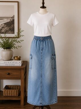 RE Generation Y2K Inspired Denim Maxi Skirt Utility Cargo Light Wash XS/S